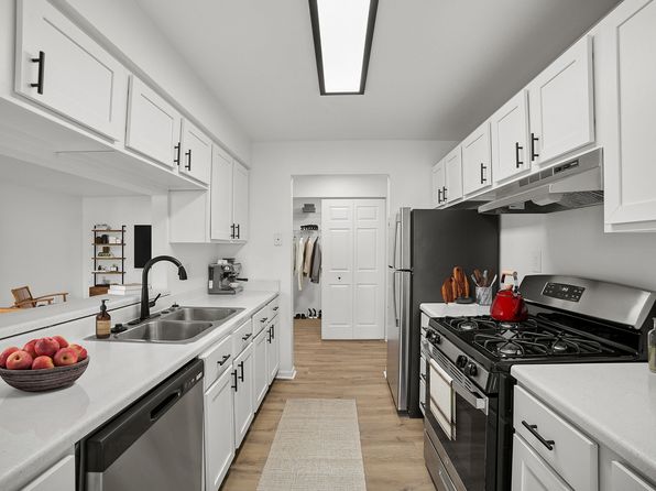 3300 E Paris Ave SE #4009W-302