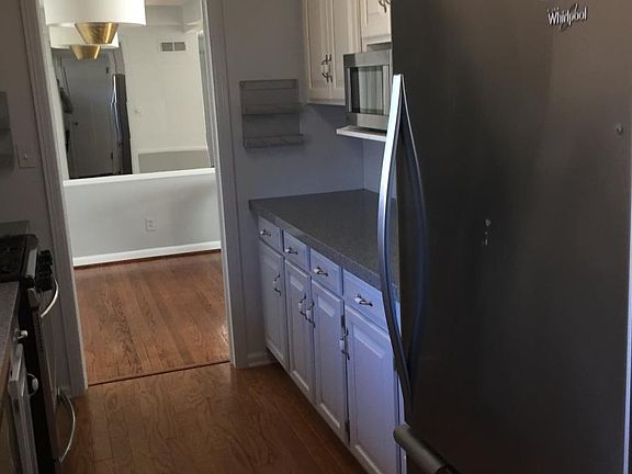2nd image of 3317 W 71st St