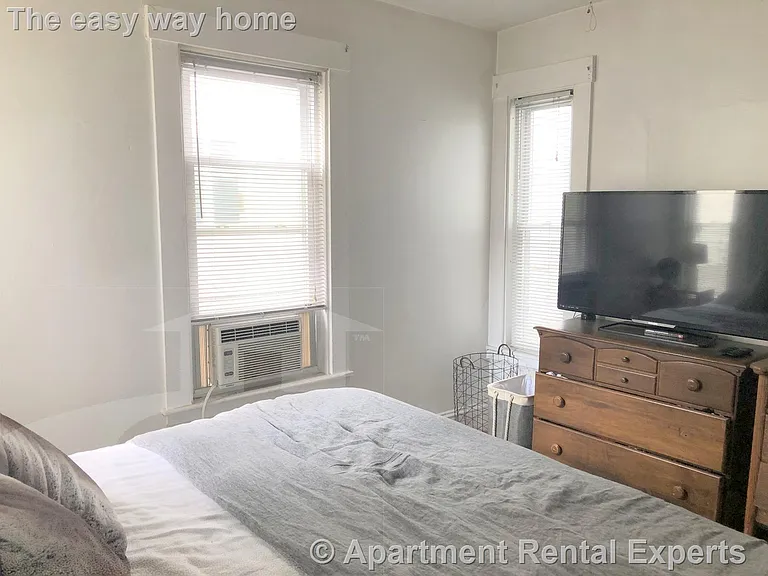 380 Highland Ave #2 — Photo 6