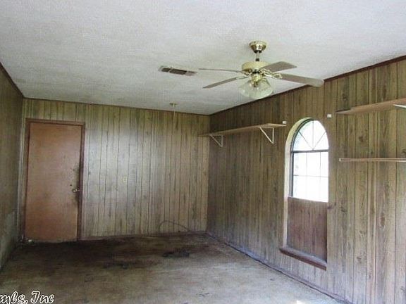 5th image of 3721 Pasley Ln