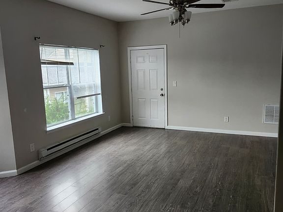 2nd image of 3 Timberwolf Rd #27e3bc4f9
