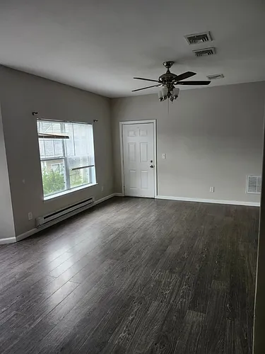Floor plan 65