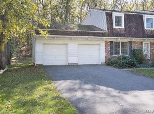 13 Penn Cmns, Yaphank, NY 11980