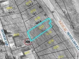 3941 Reeds Lake Blvd SE, Grand Rapids, MI 49506