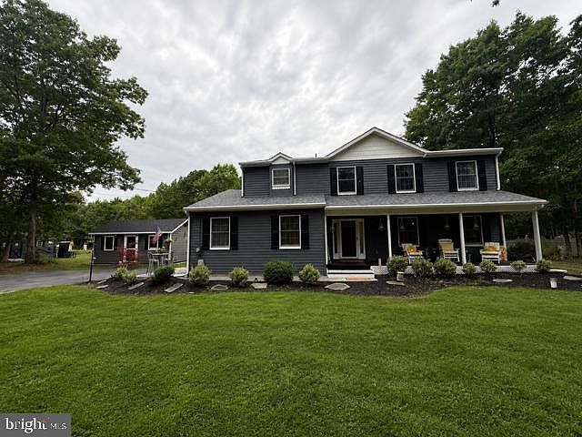1st image of 251 Pine Ave