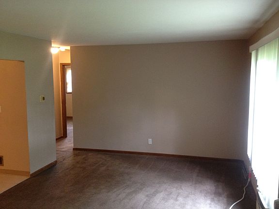 3rd image of 3221 Holiday Drive # Fl 1ST