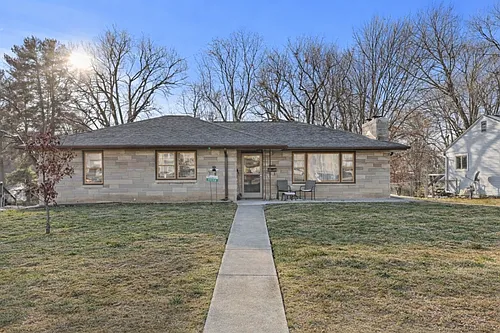 2540 E Eastgate Ln Photo 1