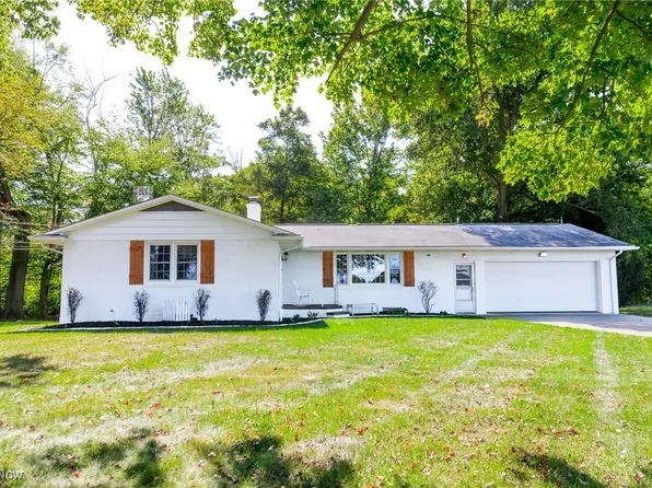 13081 Hackett Rd, Orrville, OH 44667