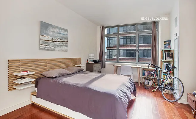Rented by Engel & Völkers New York City | media 37