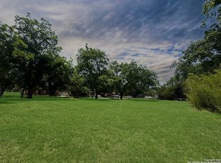 922 Booneville Ave #30, New Braunfels, TX 78130