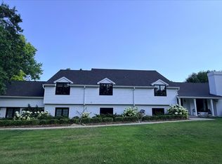 901 W Lochland Rd, Hastings, NE 68901