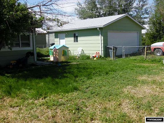 4th image of 838 N McKinley St