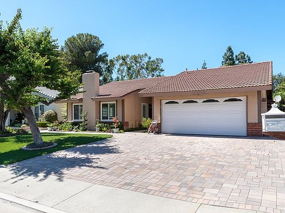 4th image of 7133 E Drake Dr