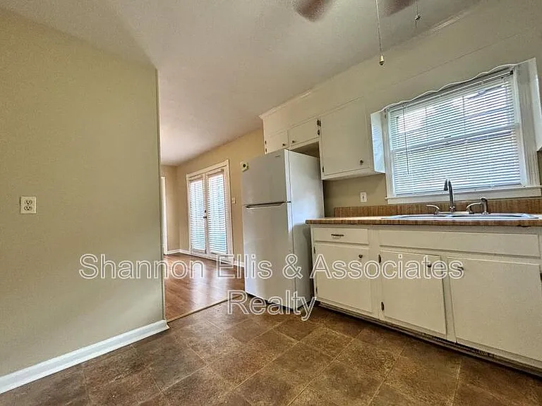 405 Elder Rd — Photo 21