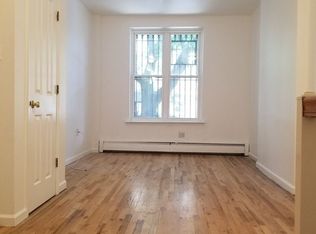 428 Park Pl APT 1A, Brooklyn, NY 11238
