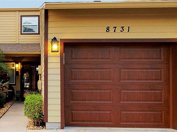 2nd image of 8731 Bay Pointe Dr