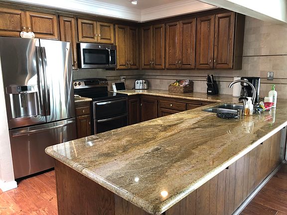 3rd image of 2365 Cragmont Ct