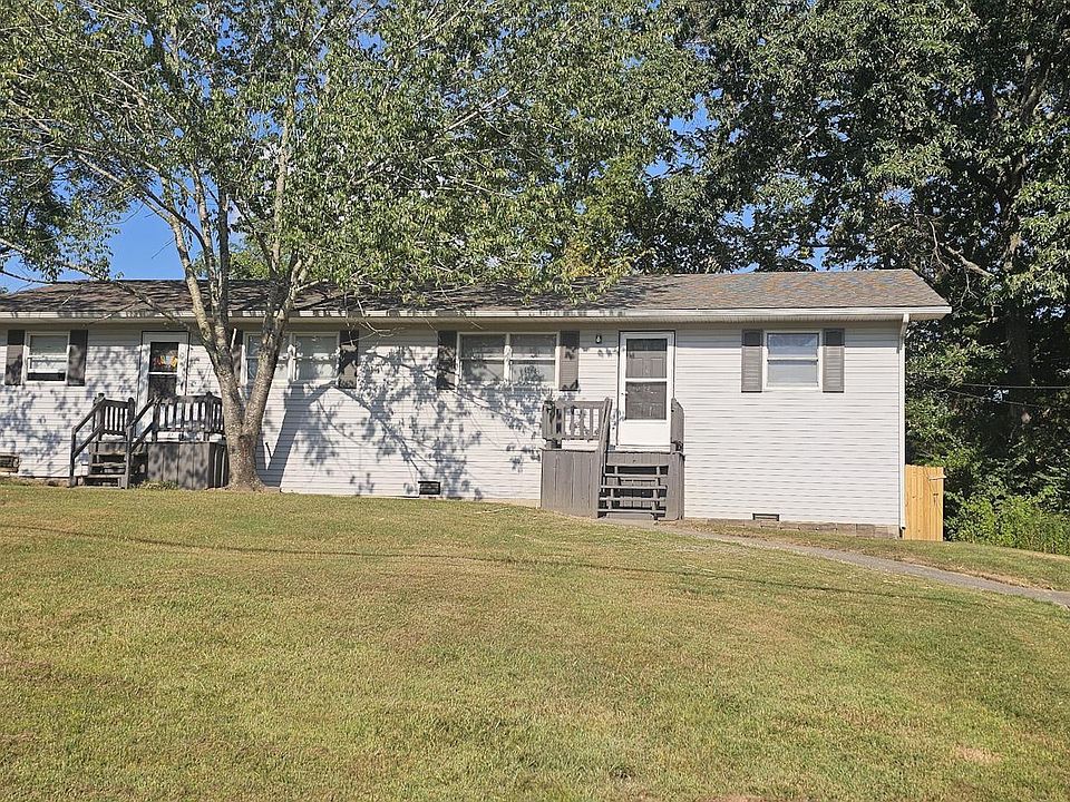 1st image of 1801 Ridgewood Dr