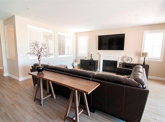 4th image of 39177 Wild Horse Cir