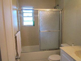 4th image of 146 Church St APT 1B