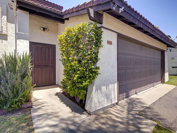 4th image of 5425 Villas Dr