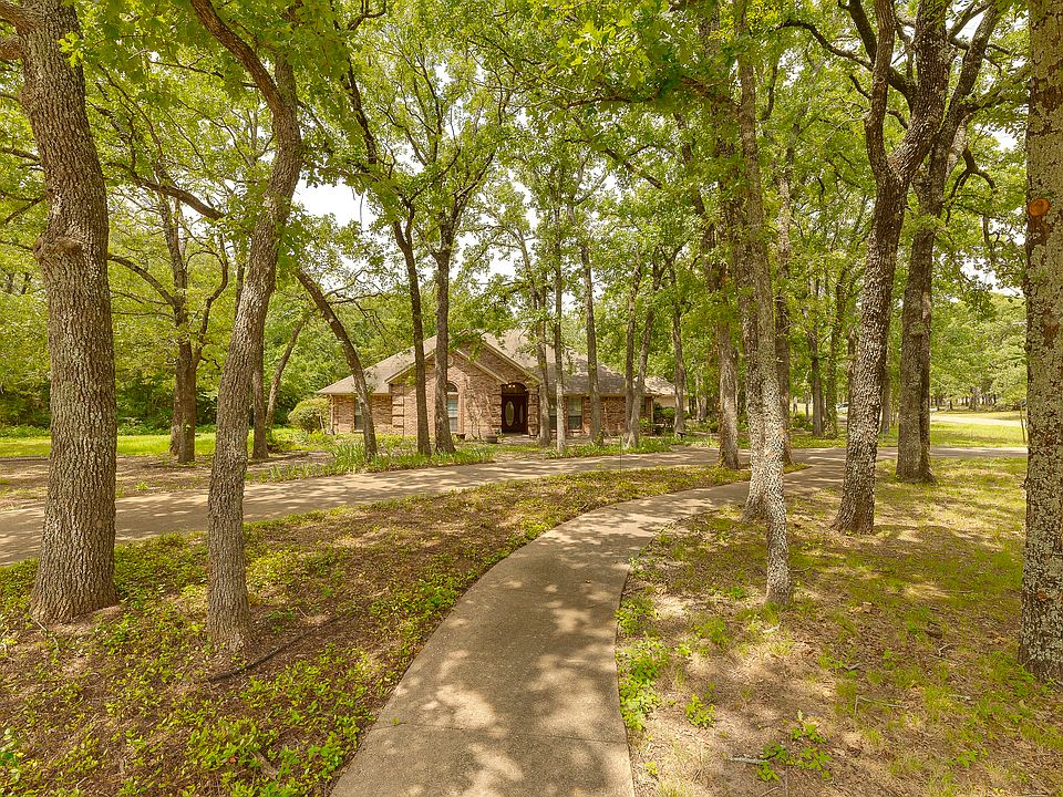1st image of 3556 Elmwood Dr