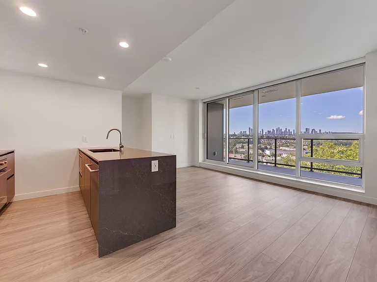 2135 Springer Ave #708 — Photo 8