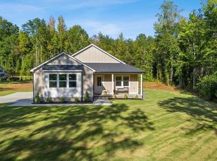 142 Belue Mill Rd, Landrum, SC 29356