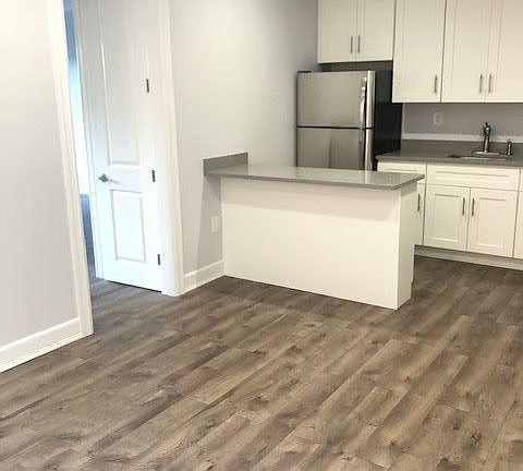 2nd image of 4340 41st St APT 1R