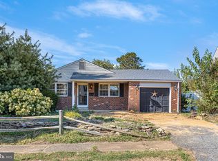 61 E Bellamy Dr, New Castle, DE 19720