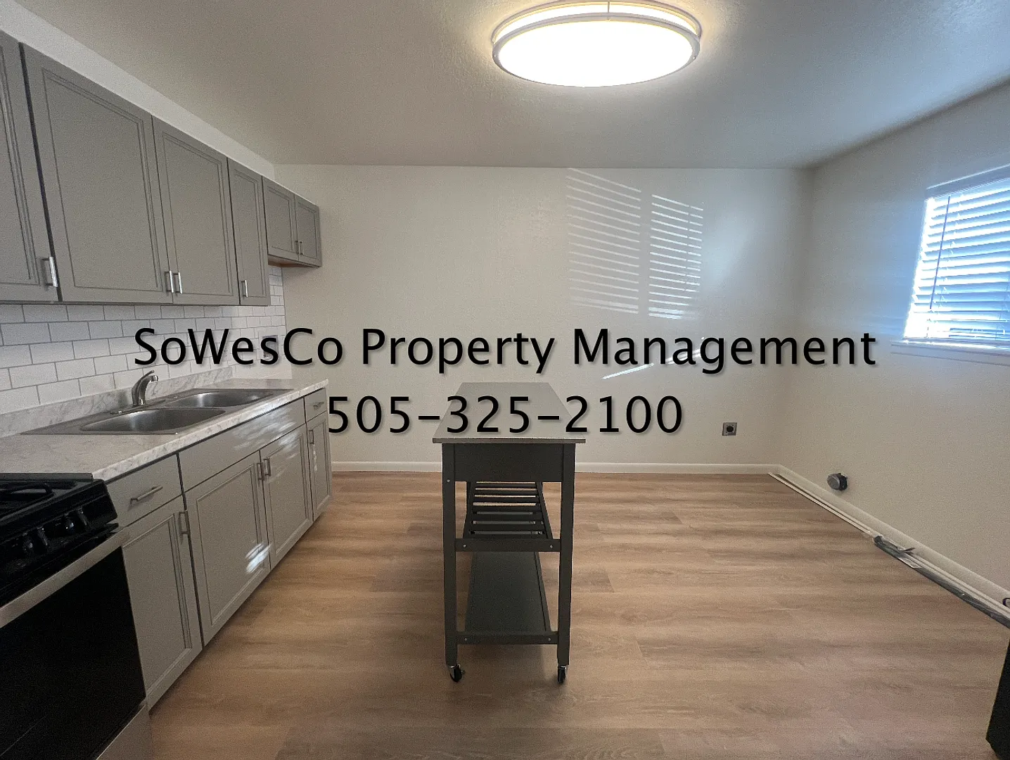 Beautifully Remodeled Home! Must See! — Photo 4