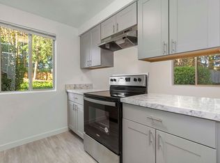 Woodridge Apartments, Edmonds, WA 98026