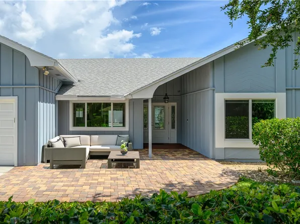 1330 White Heron Ln, Vero Beach, FL 32963