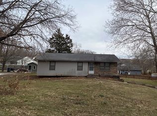 3512 Creasy Springs Rd, Columbia, MO 65202