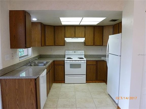 5th image of 21448 Dranson Ave