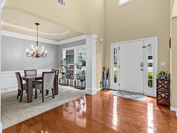 5th image of 184 Heritage Point Dr