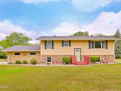 2075 17th St NE, Grand Forks, ND, 58203