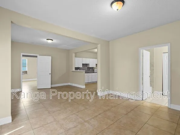 3721 Henry Ave APT B, West Palm Beach, FL 33405