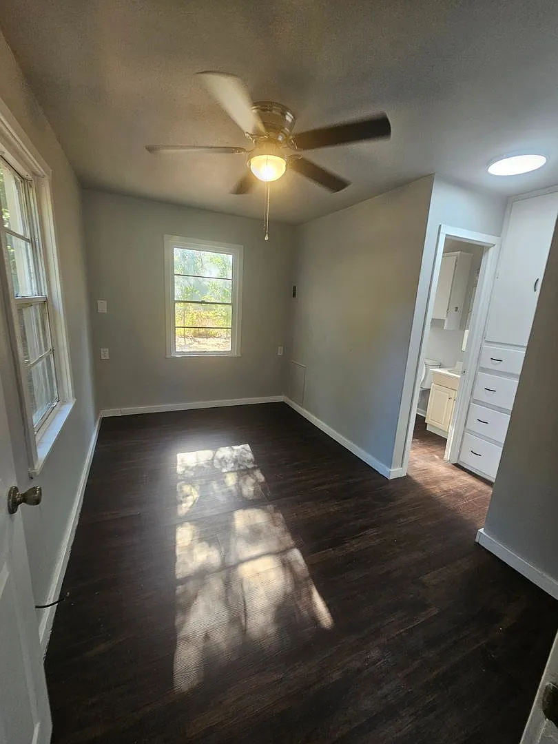 1 Bed 1 Bath, Lawton 50% Off First Month Rent — Photo 3