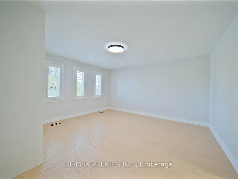 157 Jeanne Dr — Photo 26