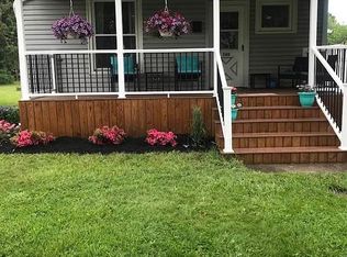 520 Woodland Ave, Willard, OH 44890