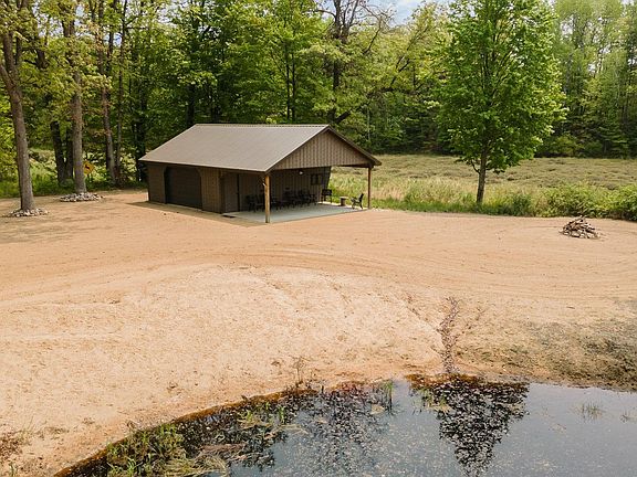 4th image of 1372 Winding Wood Dr