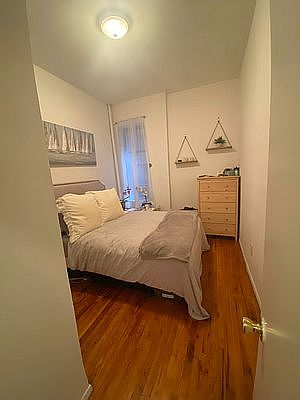 5th image of 164 E 85th St APT 1E