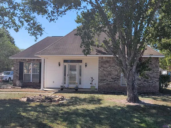 30451 Michelle Dr, Walker, LA 70785