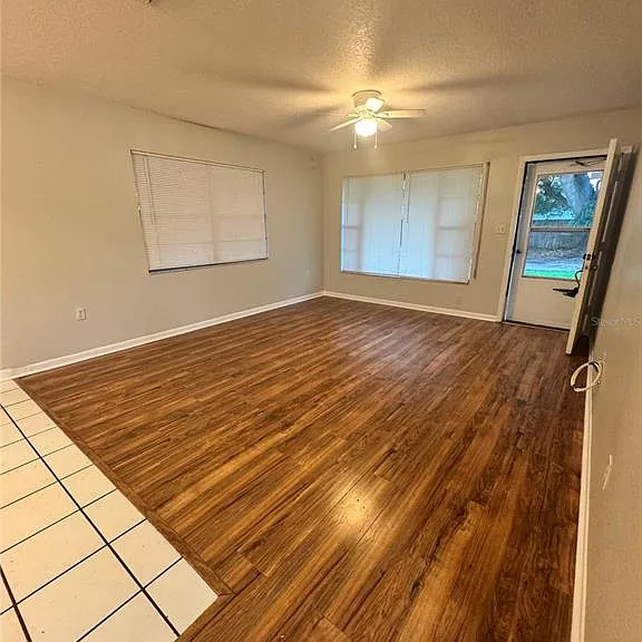 2896 Meadow Lake Ave — Photo 3