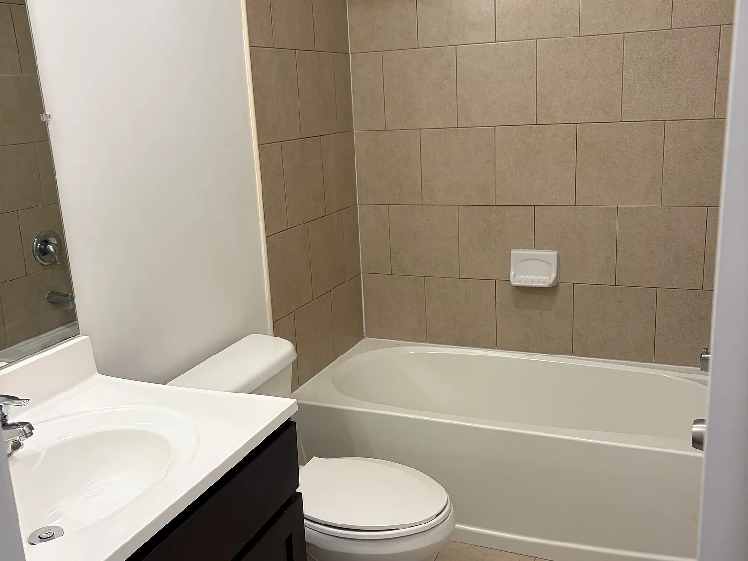 1 bed, 850 sqft, $1,850 — Photo 4