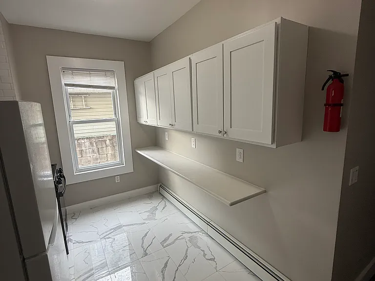 376 Lincoln Ave #1 — Photo 13