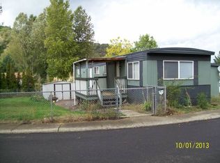 910 Sidney Dr, Roseburg, OR 97470