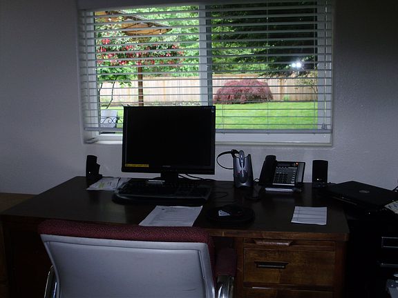 off  built 5 2012  desk view