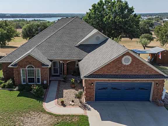 4th image of 115 Lakeview Dr